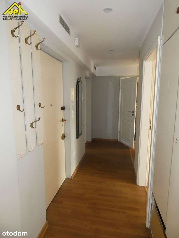 3 pokojowe rozkładowe mieszkanie 58m2 z balkonem u-16