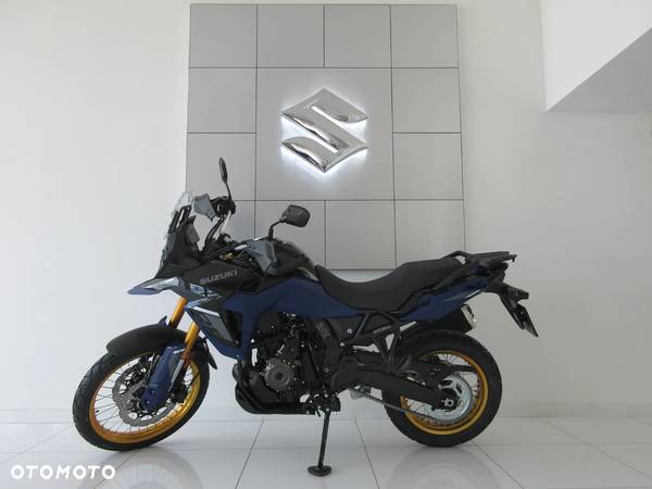 Suzuki V-STROM - 1