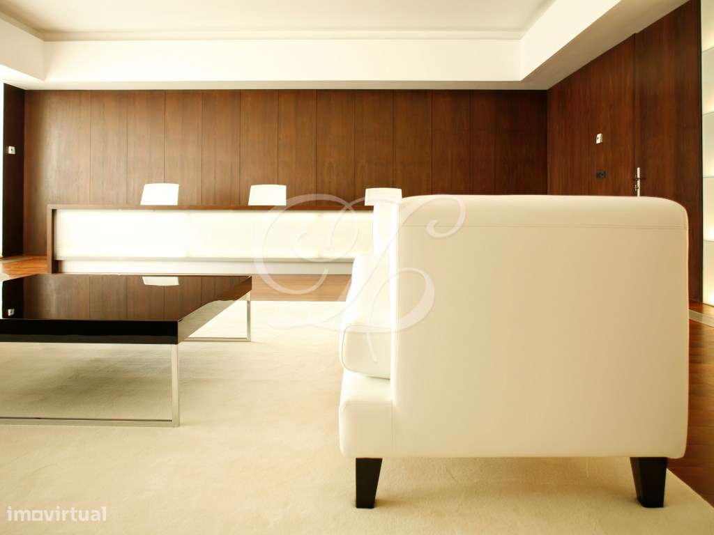 Apartamento T4 c/ Vista para o Rio Tejo | Empreendimento Sky Restelo-24