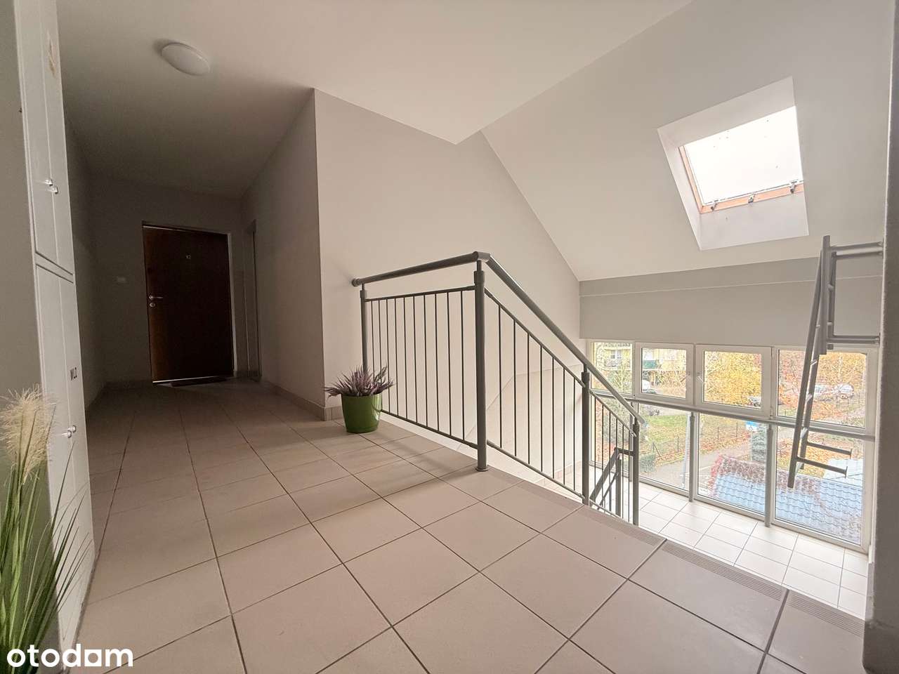 3 pok, dwupoziomowe, balkon, komórka lok, bez%-12