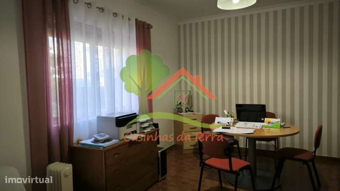 Moradia T5 com Vista de Mar Deslumbrante em Baleia, Carvoeira-7