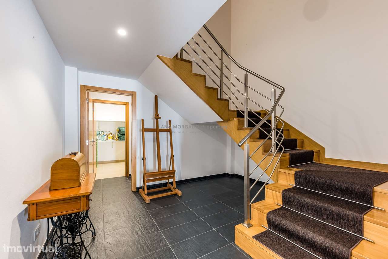 Moradia de Alto Padrão na Marinha Grande – Perto de Leiria e das Praia-44