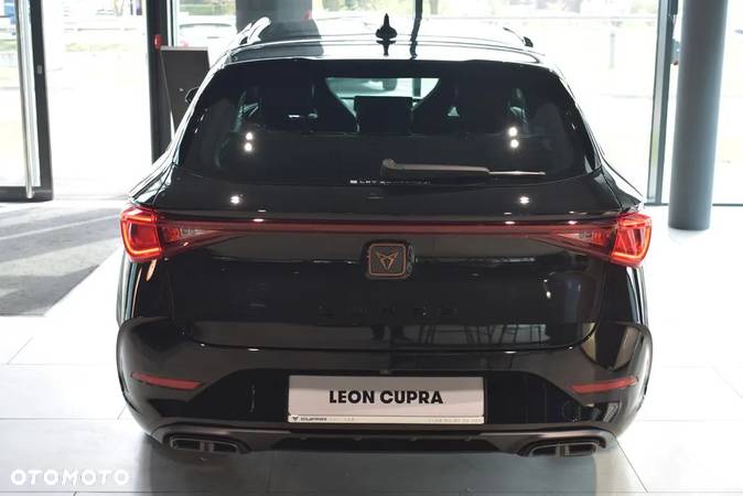 Cupra Leon 1.5 eTSI DSG - 5