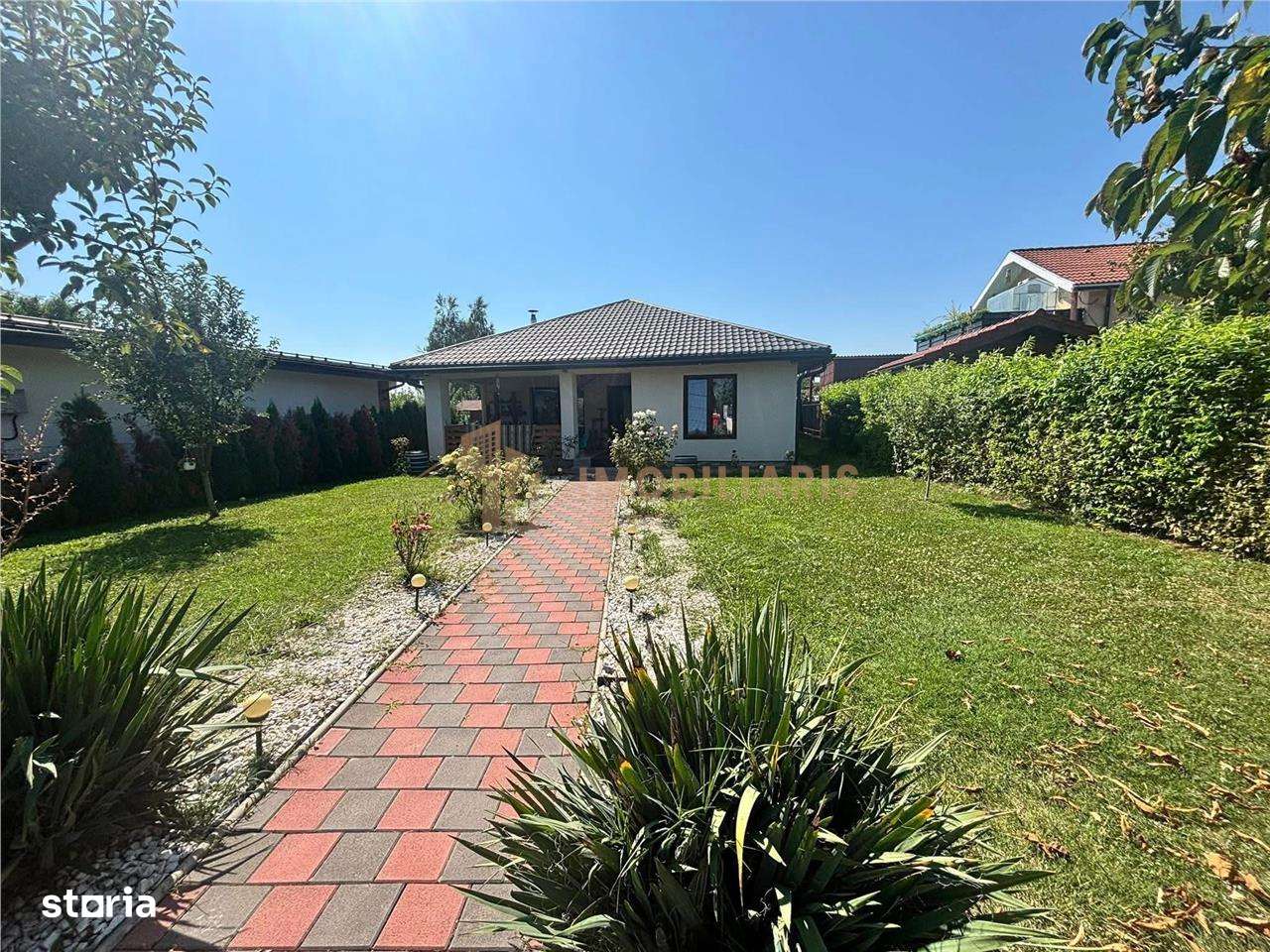 Casa individuala pe un nivel Tautii Magheraus - Imagine principală: 1/14