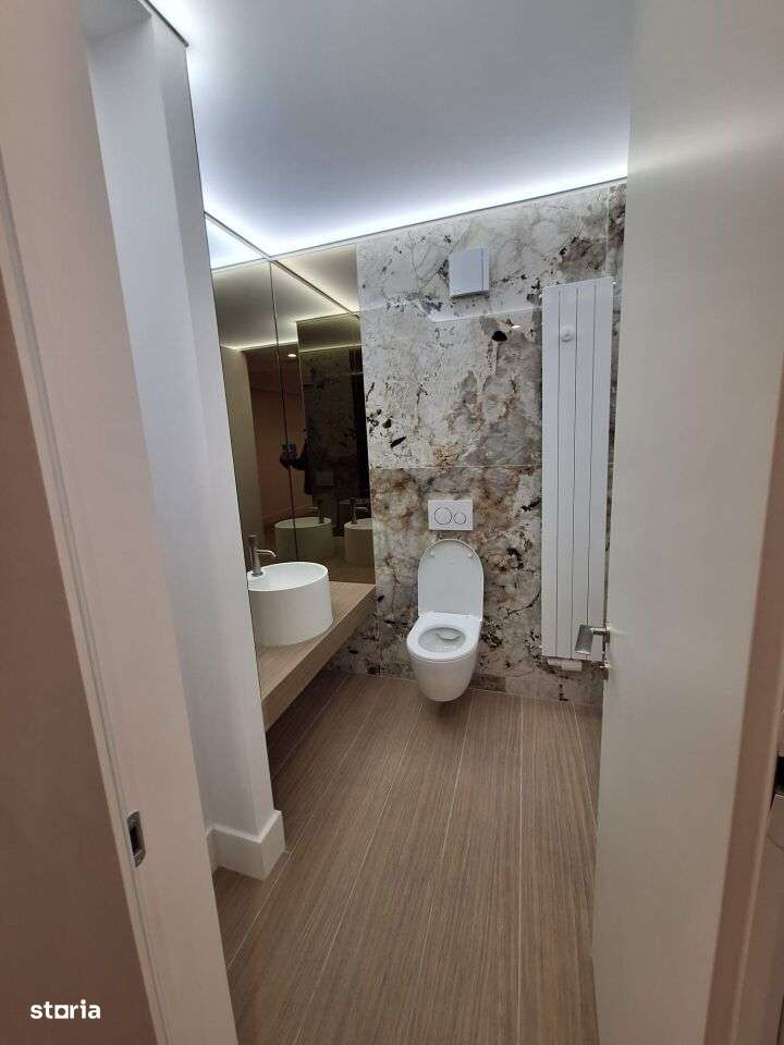 PARTER 3 CAMERE VANZARE CORTINA 126-4