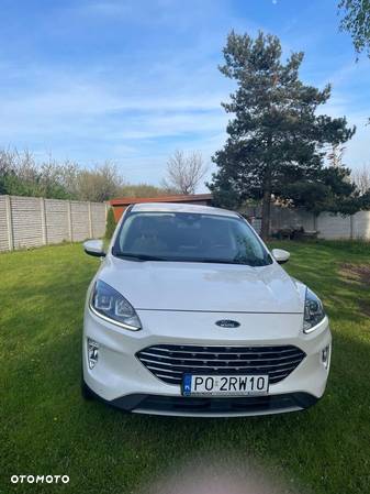 Ford Kuga 1.5 EcoBoost TITANIUM X - 4