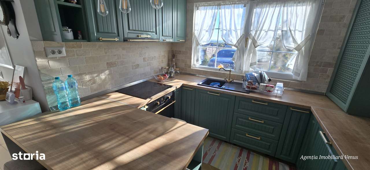 Casa noua cu 2000mp teren in Botosani - Imagine principală: 5/10