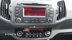 Kia Sportage 2.0 L - 19