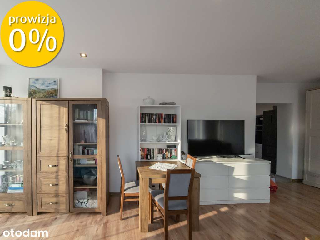 Dla rodziny, firmy lub na wynajem • 3 lokale - Pełny obrazek: 4/19