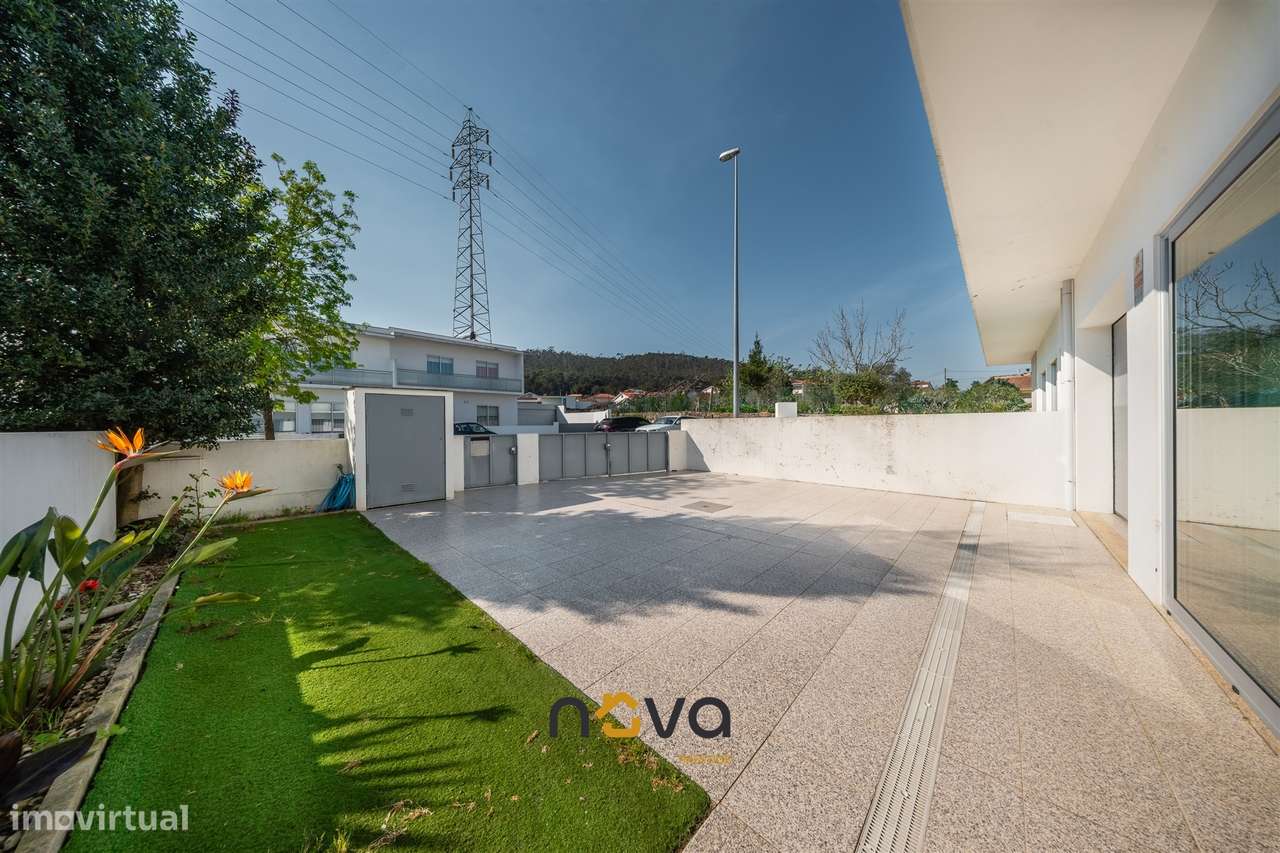 Moradia Geminada T3 em Palmeira de Faro, Esposende-25