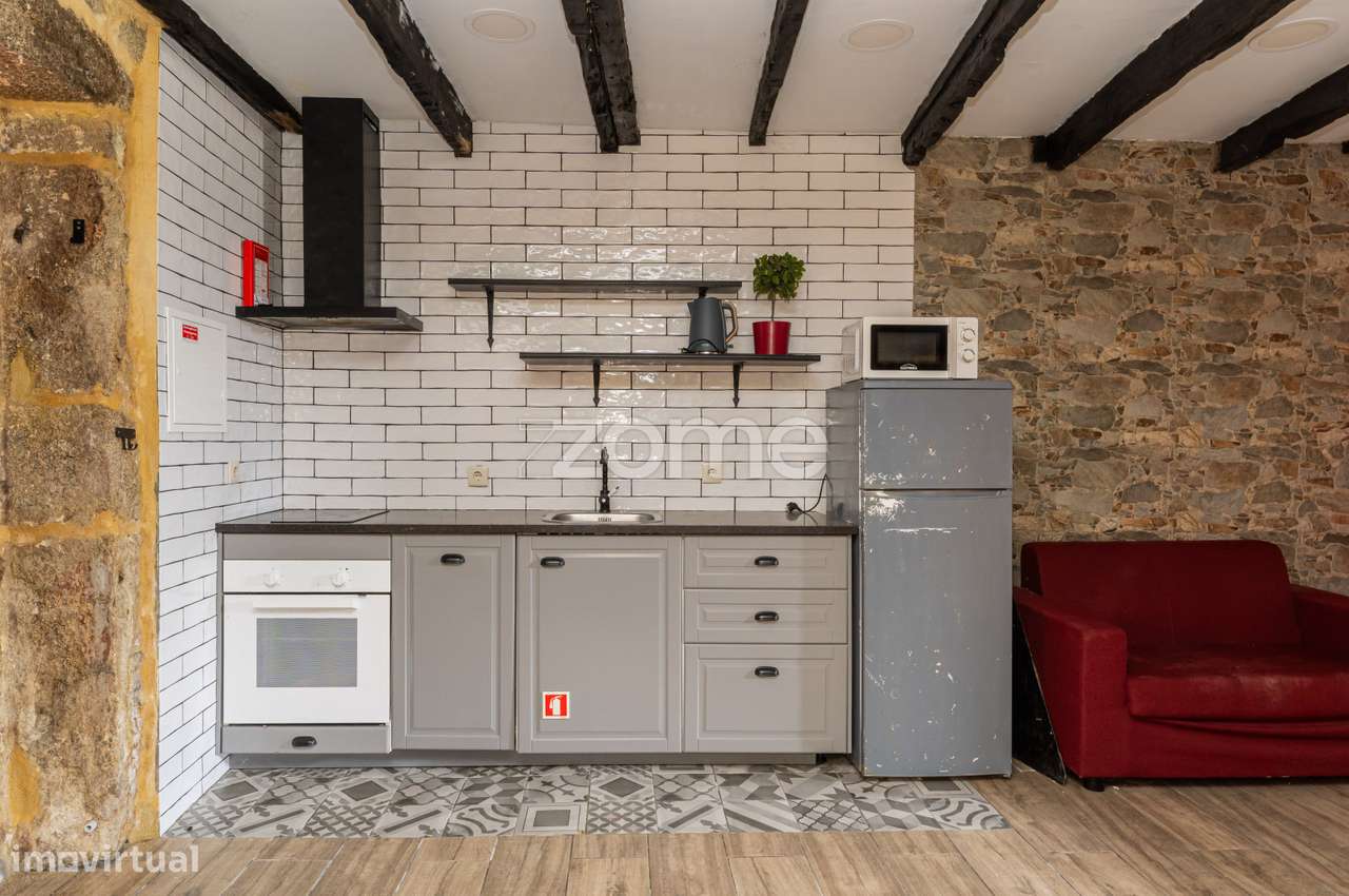 T0 situado na Rua do Monte Coimbra, Vila Nova de Gaia - Grande imagem: 4/15