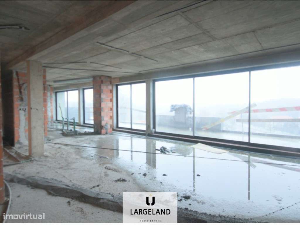 Magnífica Penthouse T3 em Santa Maria da Feira. - Grande imagem: 2/14