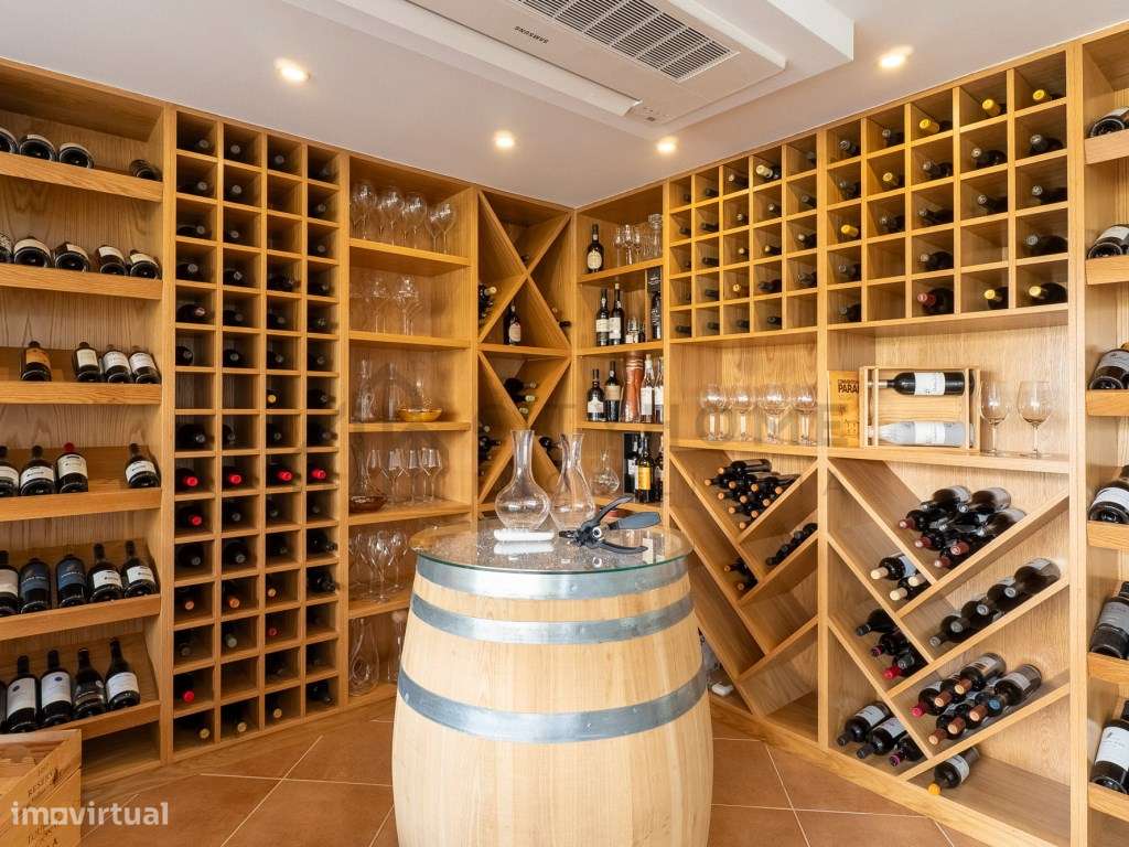 Moradia T5 contemporânea com Piscina e vista Mar na Galé em Albufeira-36