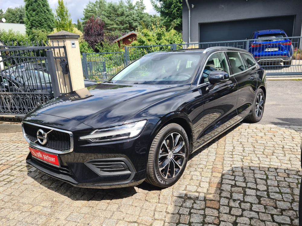 Volvo V60 II D4 Drive-E Momentum 2018