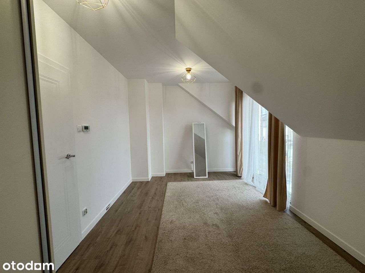 Nowoczesny dom w świetnej lokalizacji-16