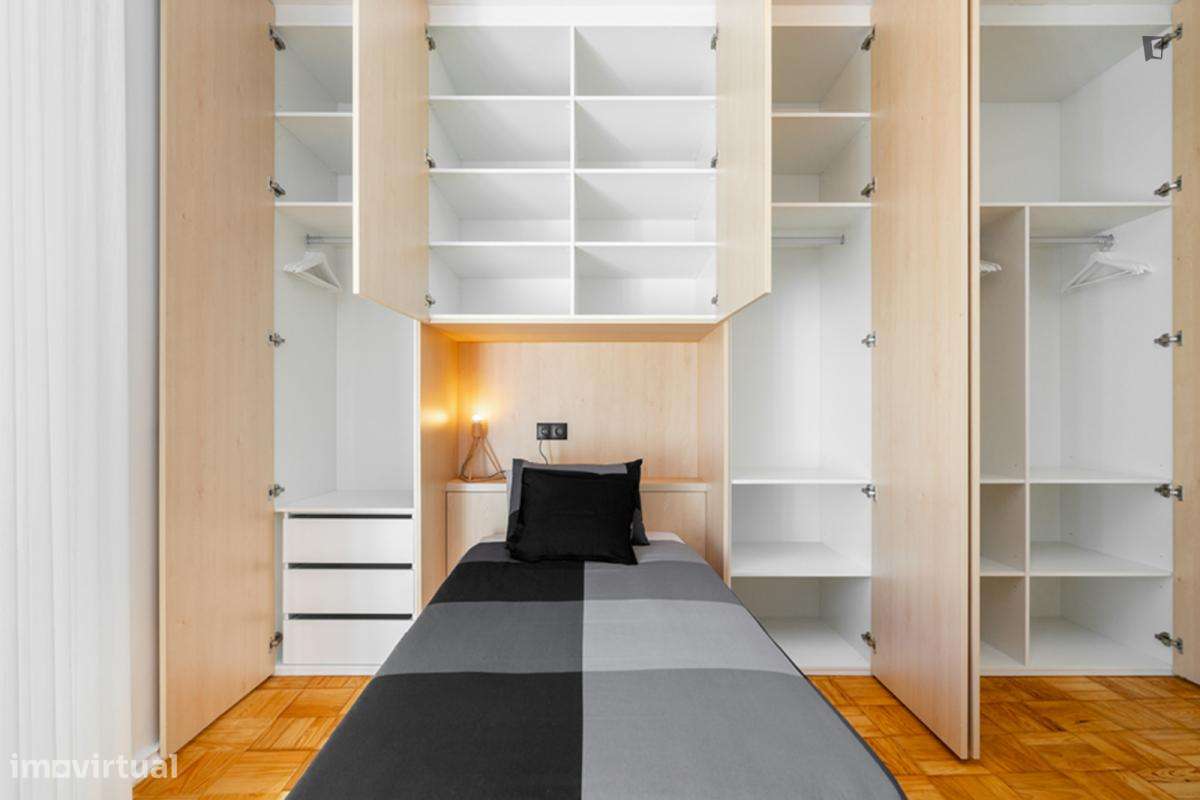 Quarto - localizado em Leiria - Grande imagem: 3/6