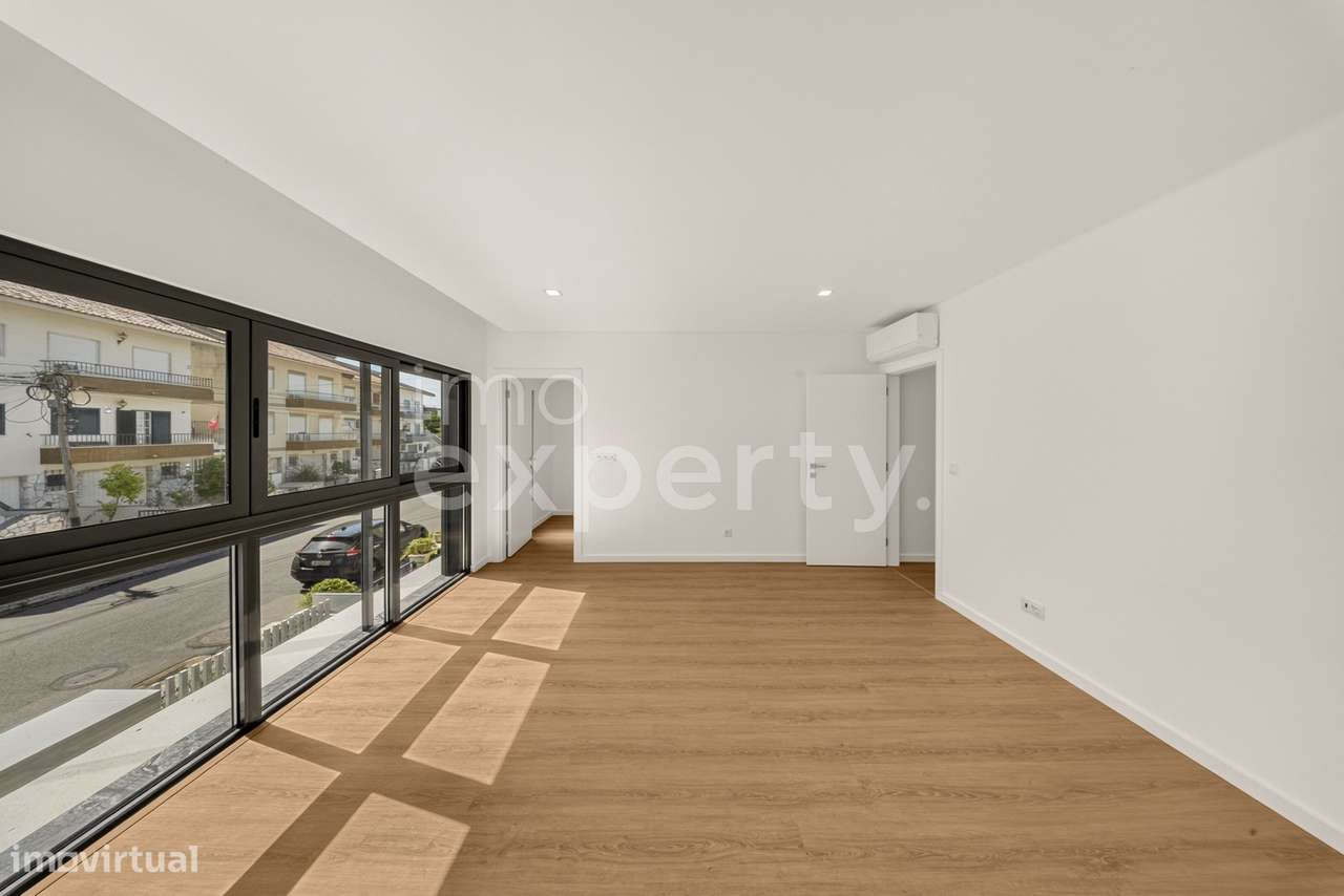 Moradia T5 de Luxo com piscina na Mealhada, Loures-19