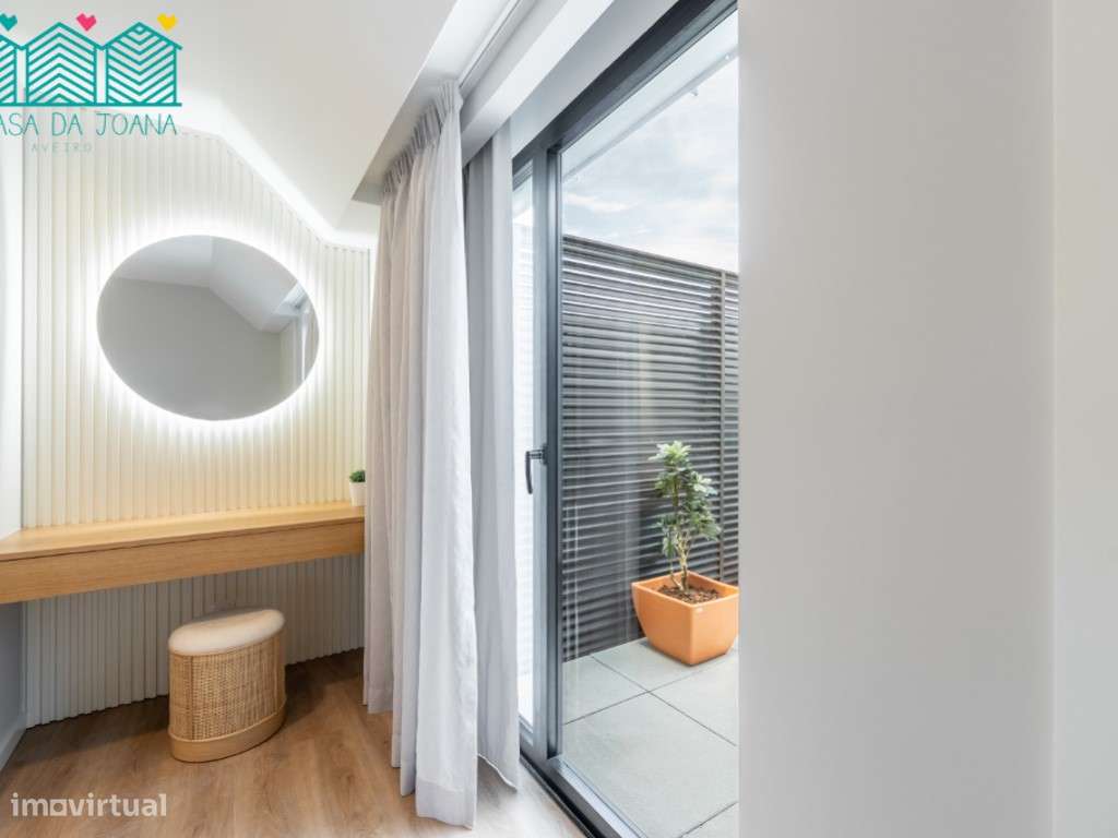 Apartamento T3 Duplex com Lugares de Garagem em Aveiro-17