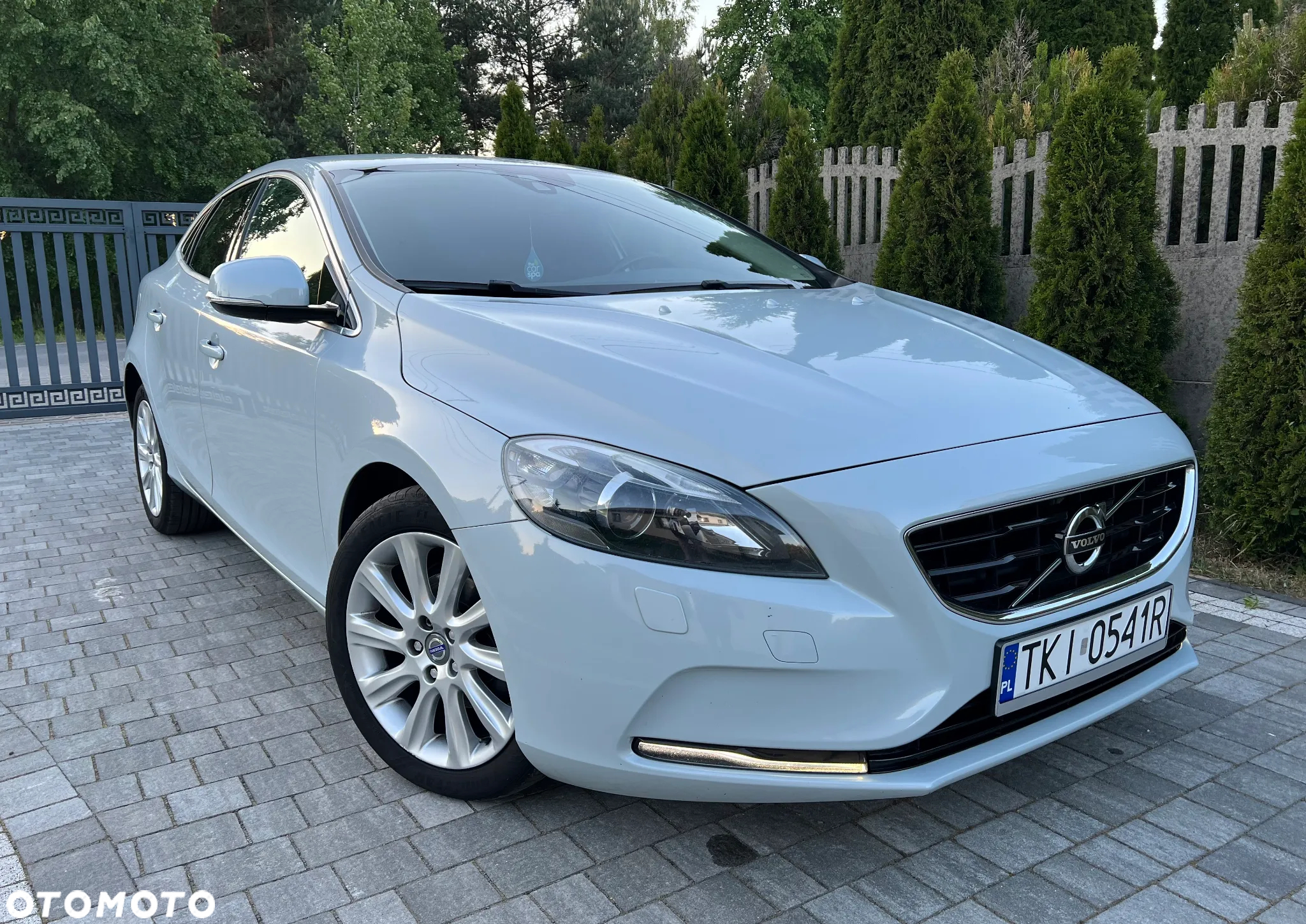 Volvo V40 CC D2 Momentum - 2