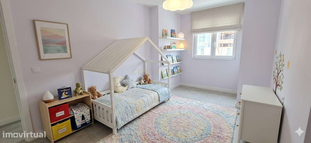 Moradia T4 Duplex com Logradouro e Sótão - Próximo aos Barcos - Grande imagem: 4/19