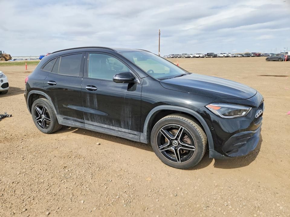 Mercedes-Benz GLA 250 4-Matic AMG Line 2023