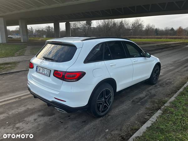 Mercedes-Benz GLC 220 d 4Matic 9G-TRONIC AMG Line - 5