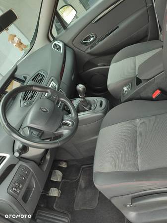 Renault Scenic ENERGY TCe 130 S&S Bose Edition - 24