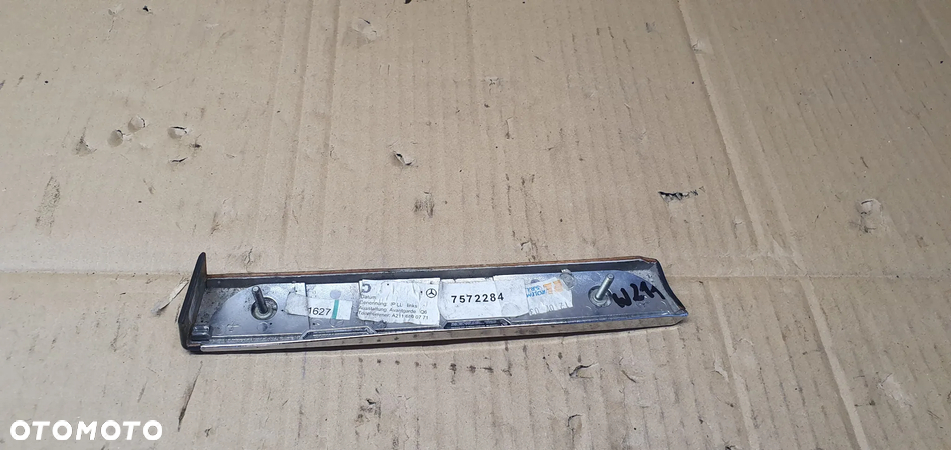 Listwa ozdobna dekor konsoli Mercedes W211 A2116800771 - 5