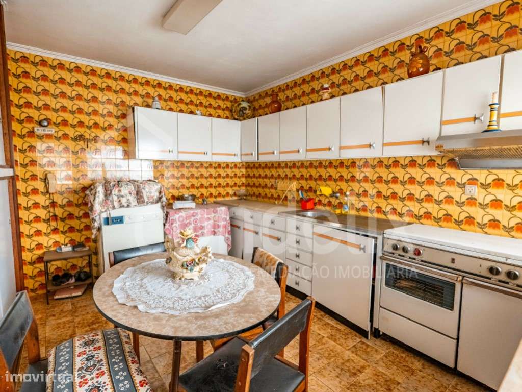 Moradia de 4 frentes para venda em Leça do Bálio. - Grande imagem: 3/55