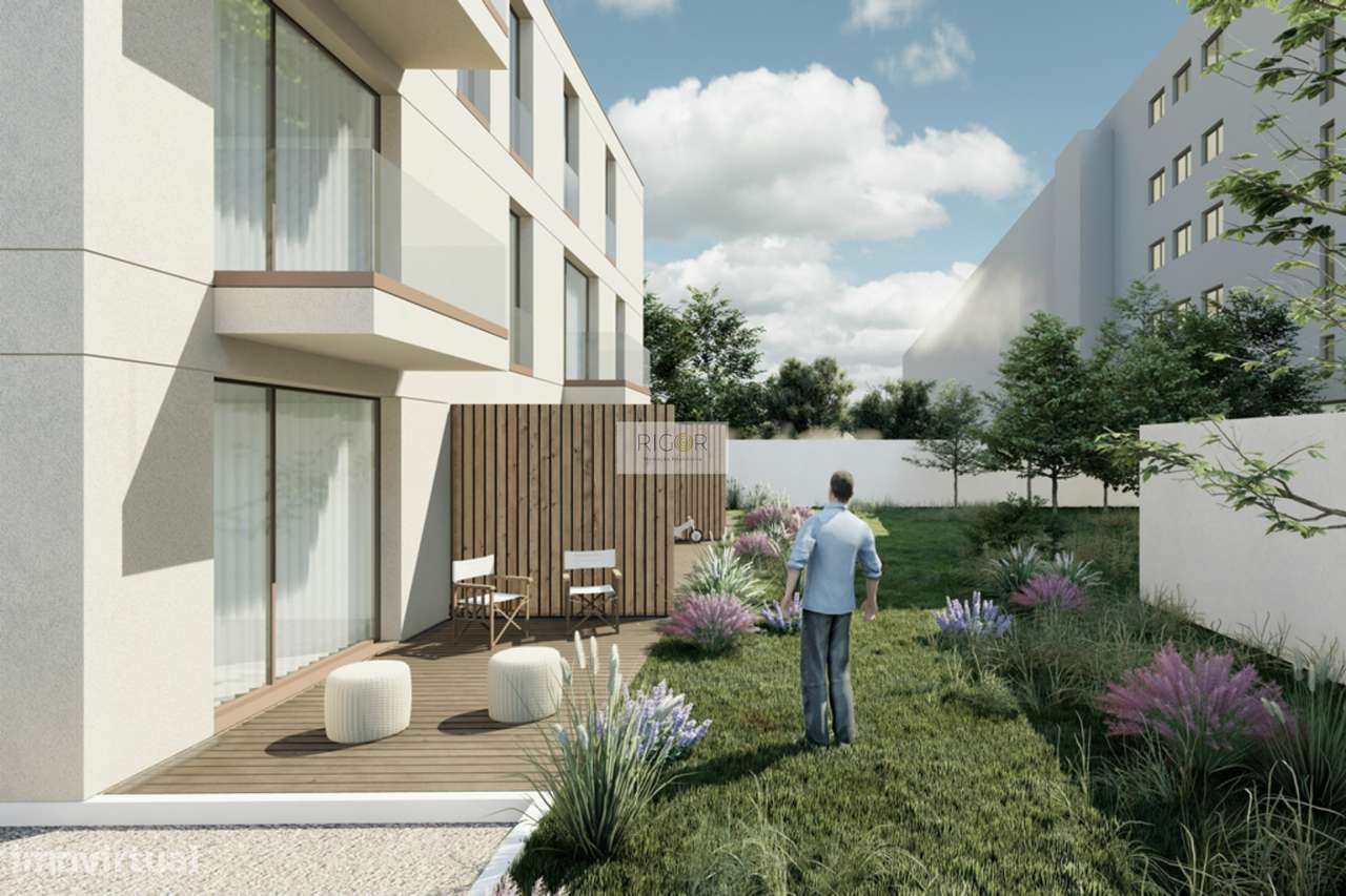 Apartamentos T1 com terraço em novo condomínio fechado, entre a praia - Grande imagem: 2/9