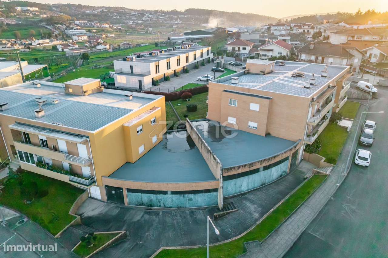 Apartamento T1+1 Arnoso (Santa Maria)-5