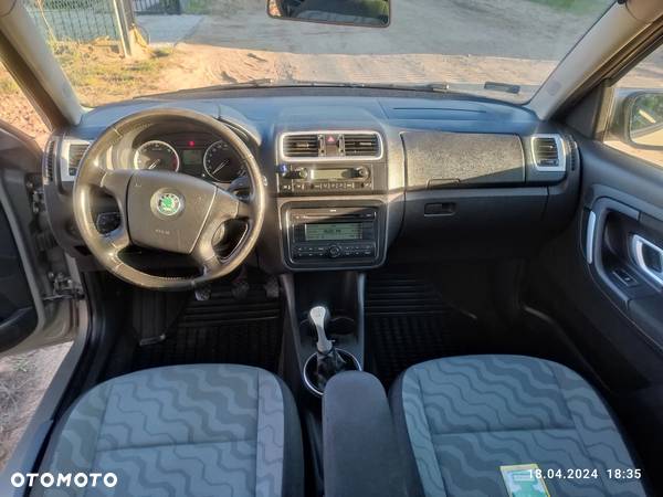 Skoda Roomster 1.9 TDI Scout - 3