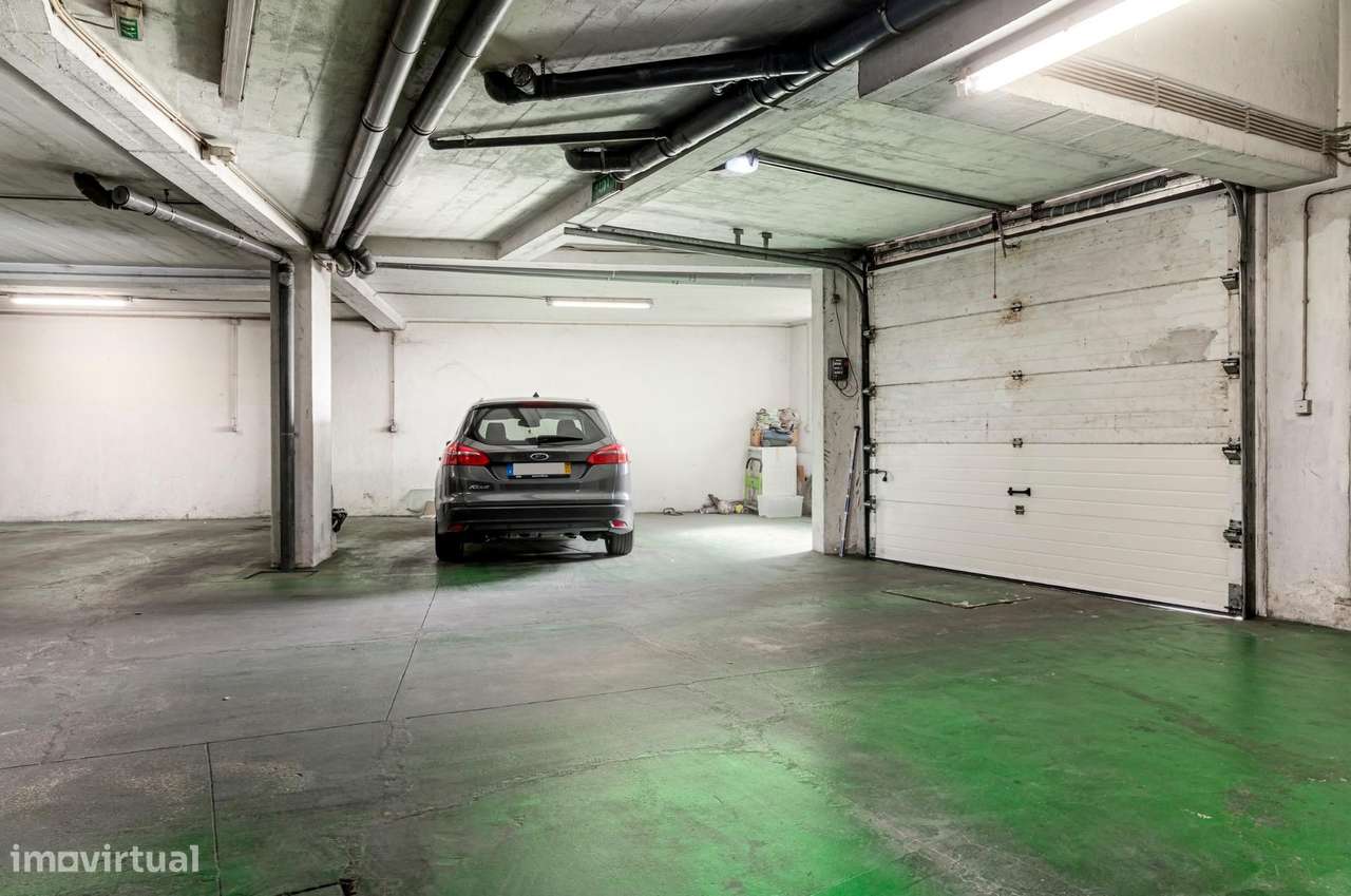 T3 com Excelentes Áreas, em Santa Marta do Pinhal-27