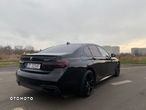 BMW Seria 7 750i xDrive - 8