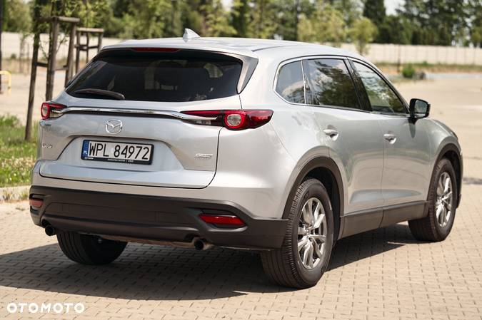 Mazda CX-9 - 10