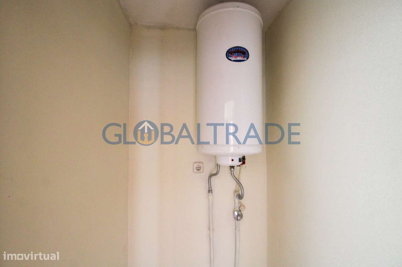 Apartamento T3 com Garagem Box em Vila D'Este-38
