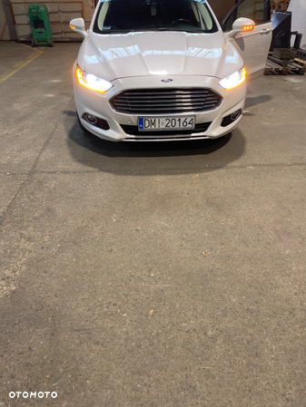 Ford Mondeo 2.0 TDCi Bi-Turbo Titanium PowerShift - 2