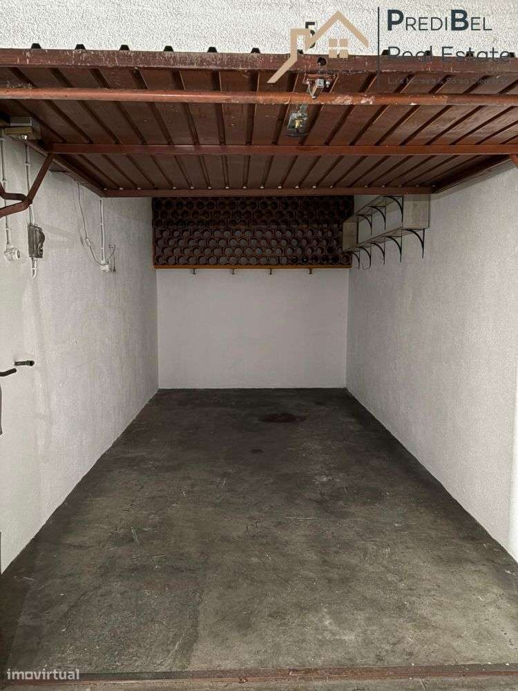 Garagem box Monte Abraão - Grande imagem: 4/12