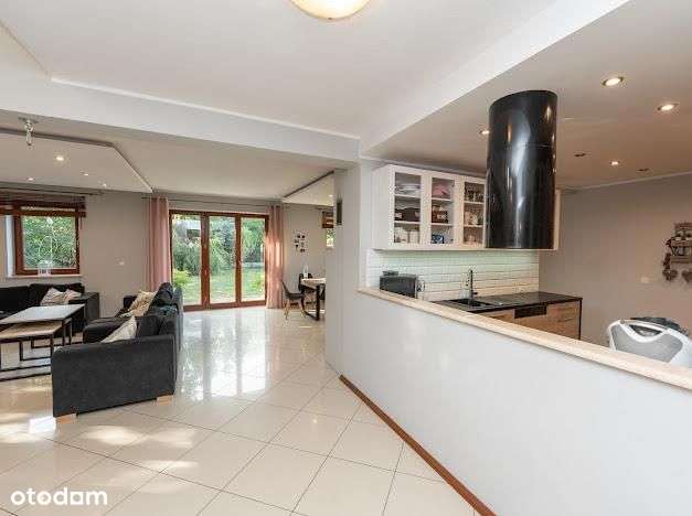 Czernica, dom w zieleni-3