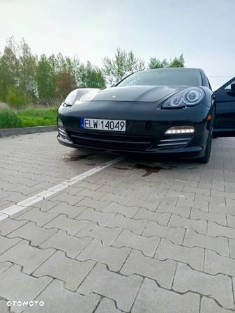 Porsche Panamera 4 PDK - 19