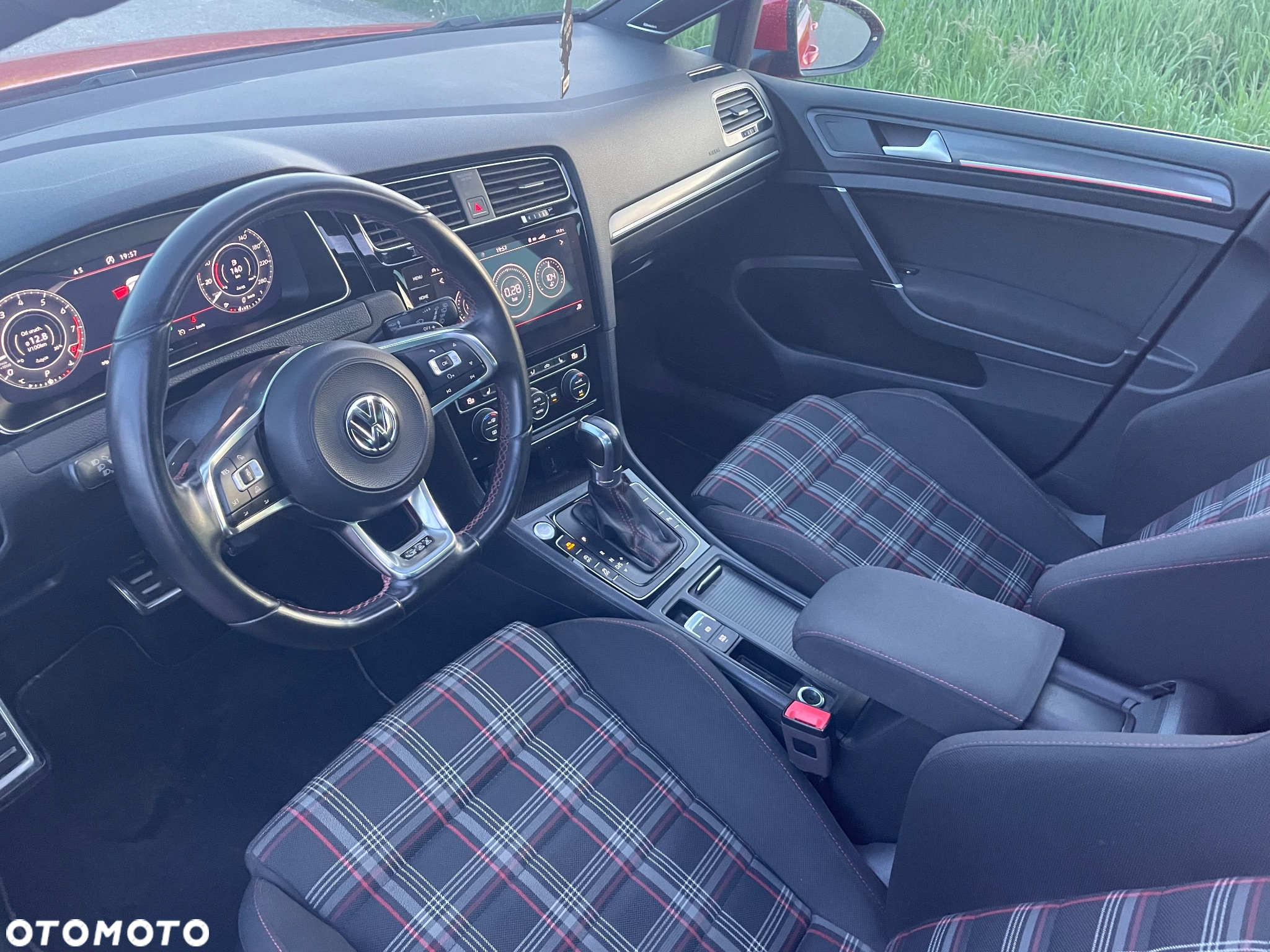 Volkswagen Golf VII 2.0 TSI BMT GTI Performance DSG - 11