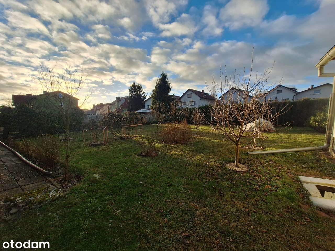 Wyjątkowa nieruchomość w Oławie – dwa domy, trzy hale, 18 arów działki - Pełny obrazek: 4/9