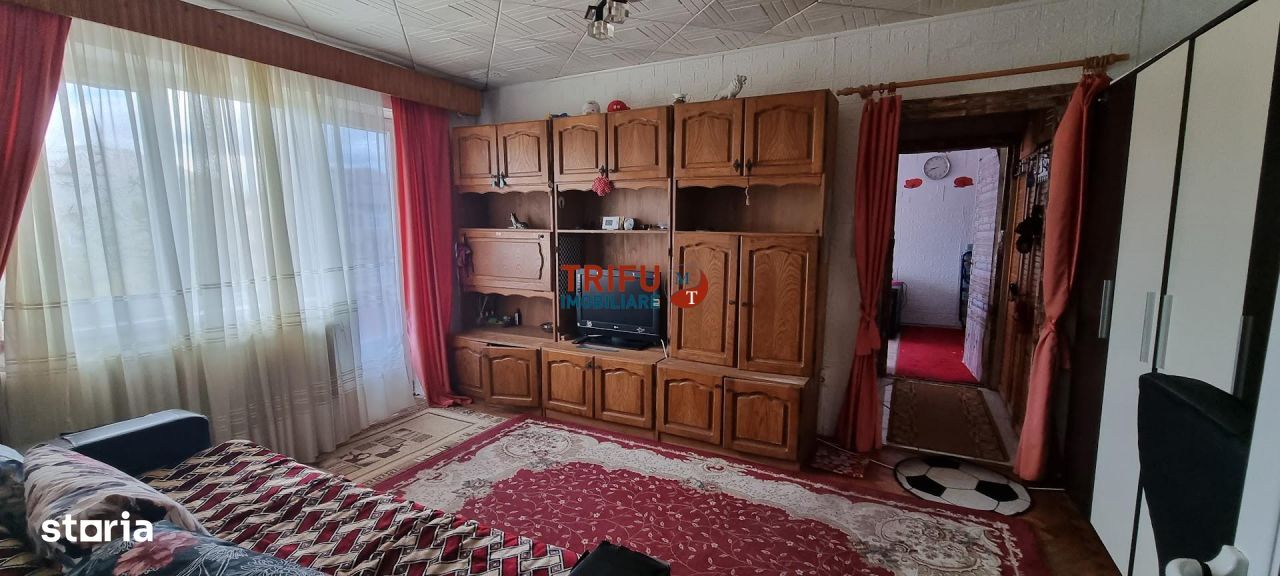 Apartament 2 camere de vanzare zona linistita!