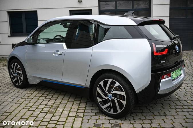 BMW i3 (60 Ah) - 16