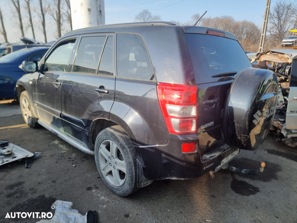 Arc spate Suzuki Grand Vitara 2  [din 2005 pana  2008] - 4