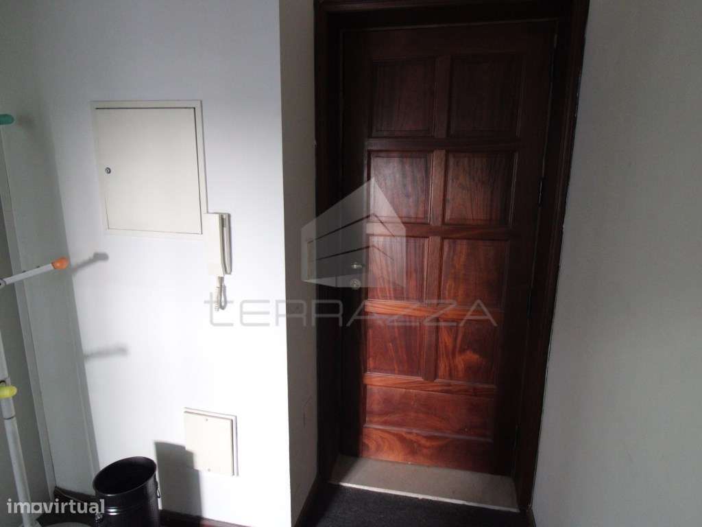 Escritório no centro da Maia - Grande imagem: 4/18