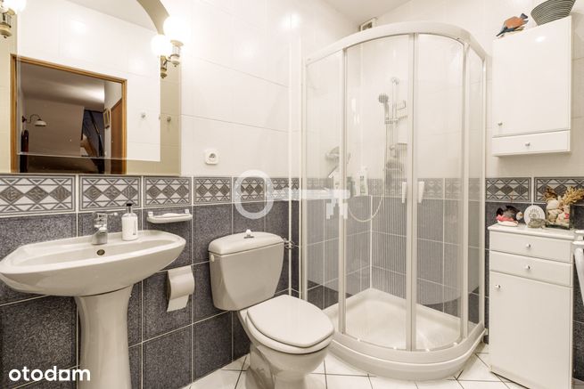 Funkcjonalny rozkład | Wysoki standard | Prestiż-16