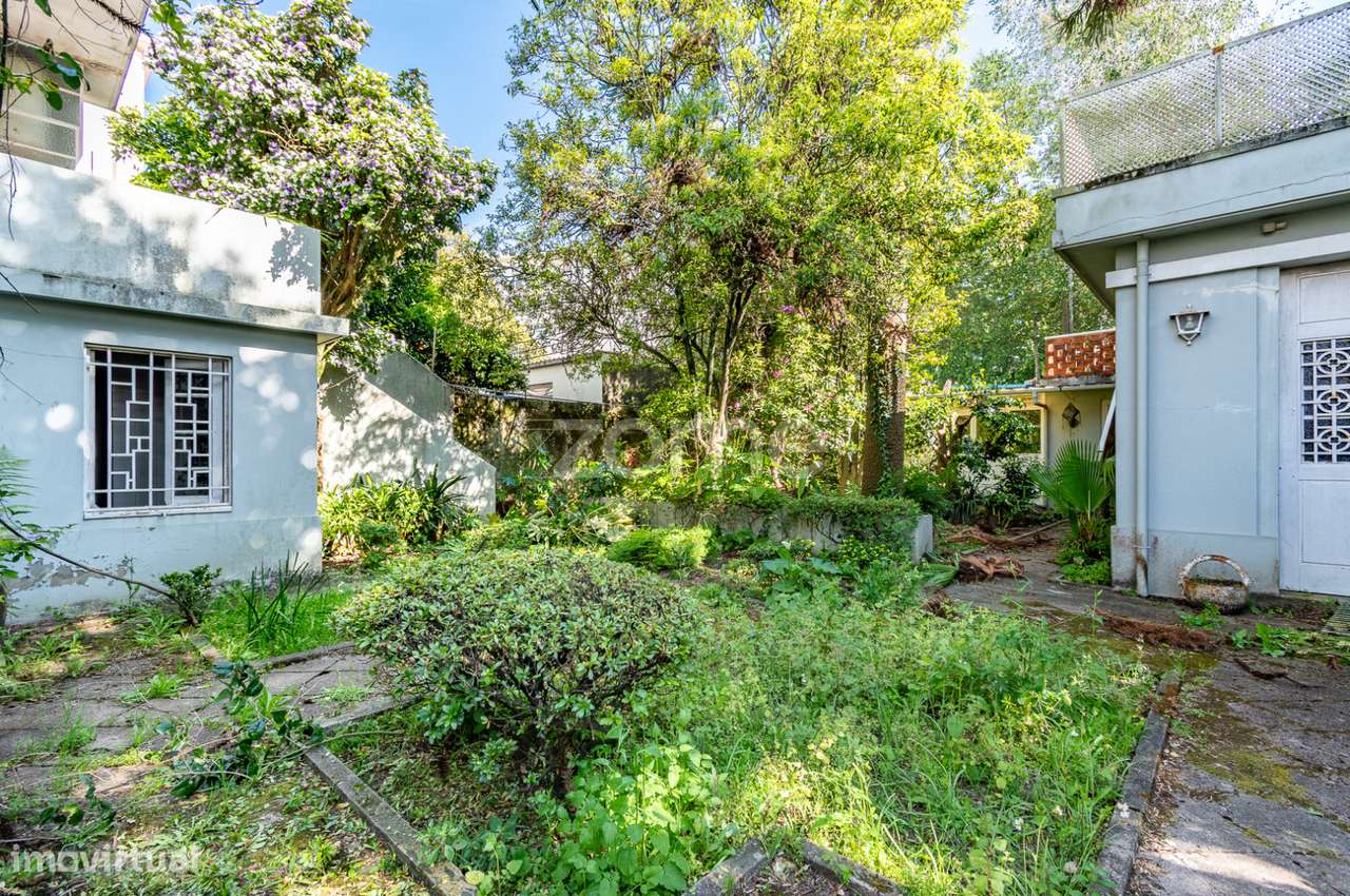 Moradia Clássica nas Antas - Grande imagem: 4/56