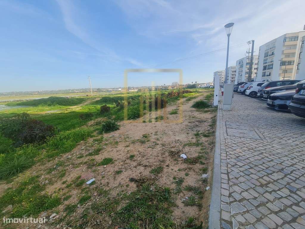 Lote de terreno à venda na Rua Francisco Sá Carneiro, Lagoa-9