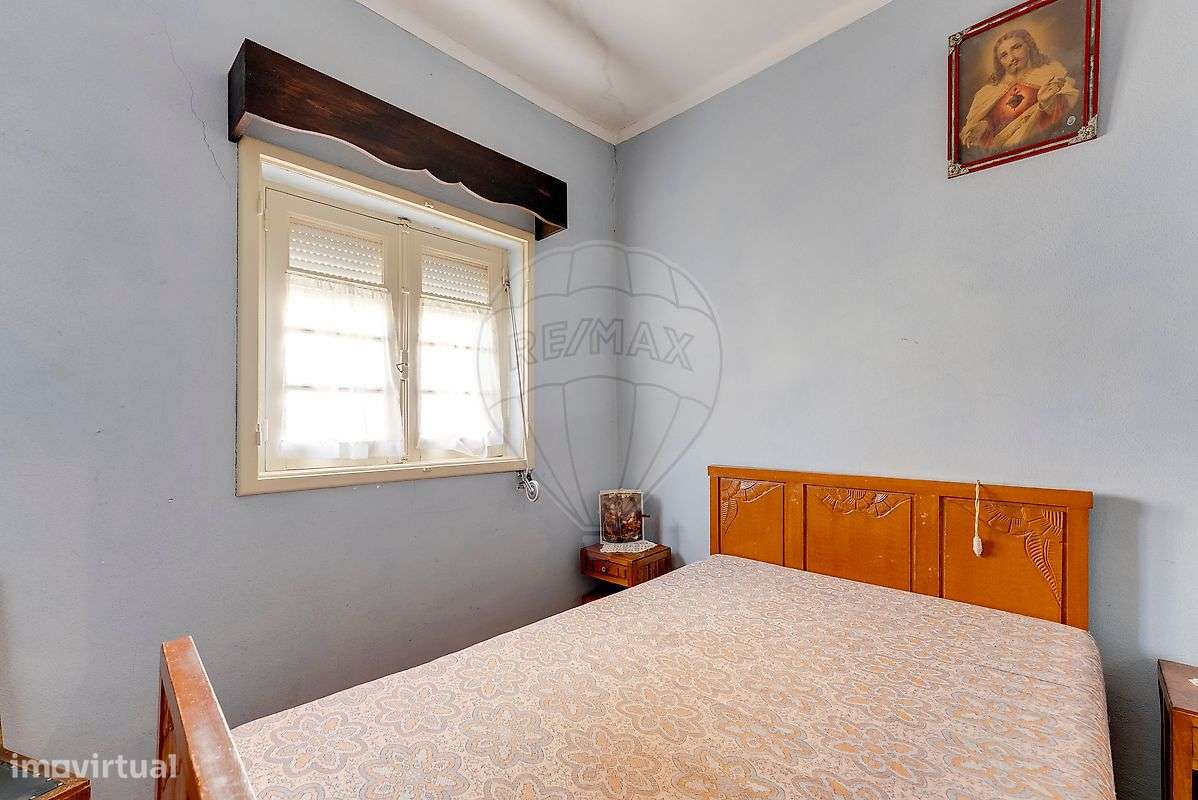 Moradia T6 | 2 Andares com Utilização Independente | Lote 1048m2-14